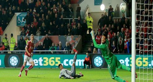 سرخيو روميرو يهدد بالرحيل عن مانشستر يونايتد